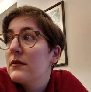 Meet your Posher, Claudia